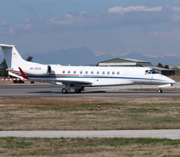 Embraer Legacy 650